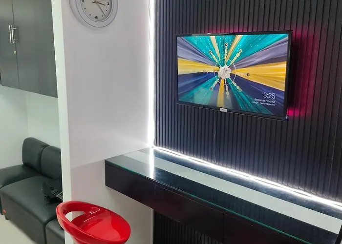 A Premium In A Prime Location Connected To Sm North Edsa Mall And Walking Distance To Solaire And Casino And Trinoma Mall In Quezon * Manila