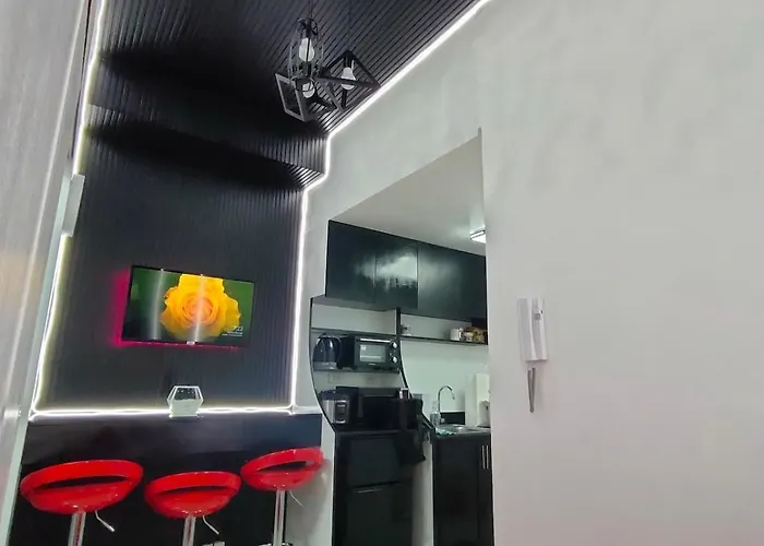 Apartment A Premium In A Prime Location Connected To Sm North Edsa Mall And Walking Distance To Solaire And Casino And Trinoma Mall In Quezon