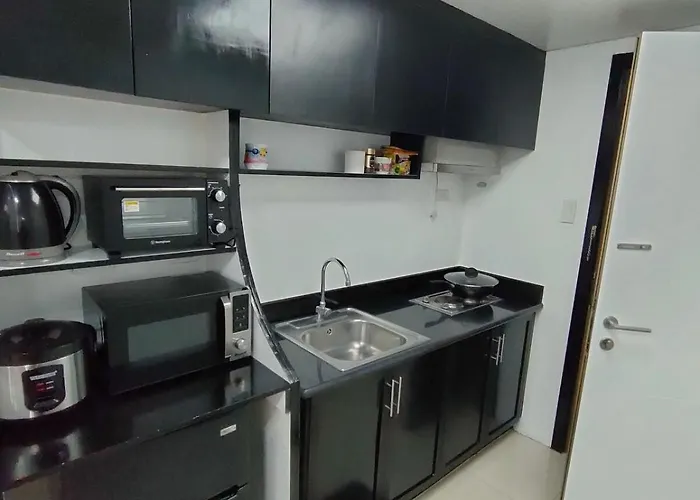 A Premium In A Prime Location Connected To Sm North Edsa Mall And Walking Distance To Solaire And Casino And Trinoma Mall In Quezon *