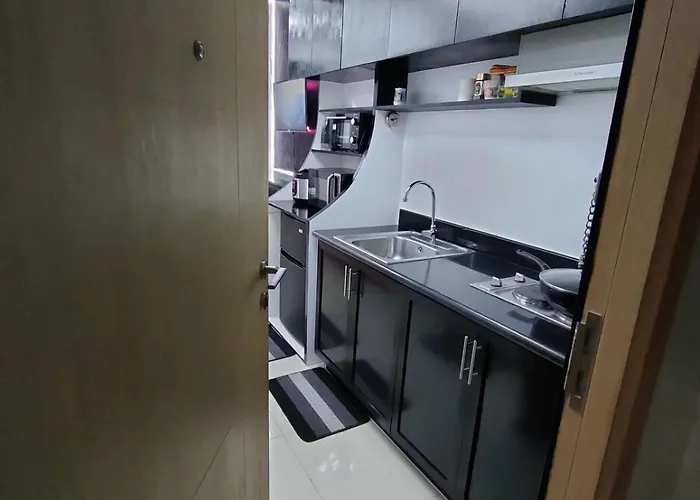 A Premium In A Prime Location Connected To Sm North Edsa Mall And Walking Distance To Solaire And Casino And Trinoma Mall In Quezon * Manila
